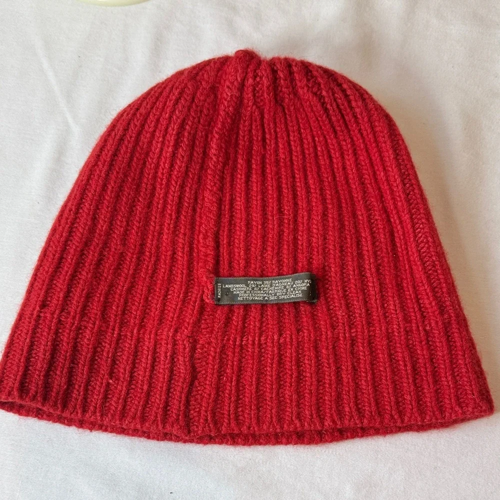 Coach Red Lambswool Blend Knit Beanie. OS.